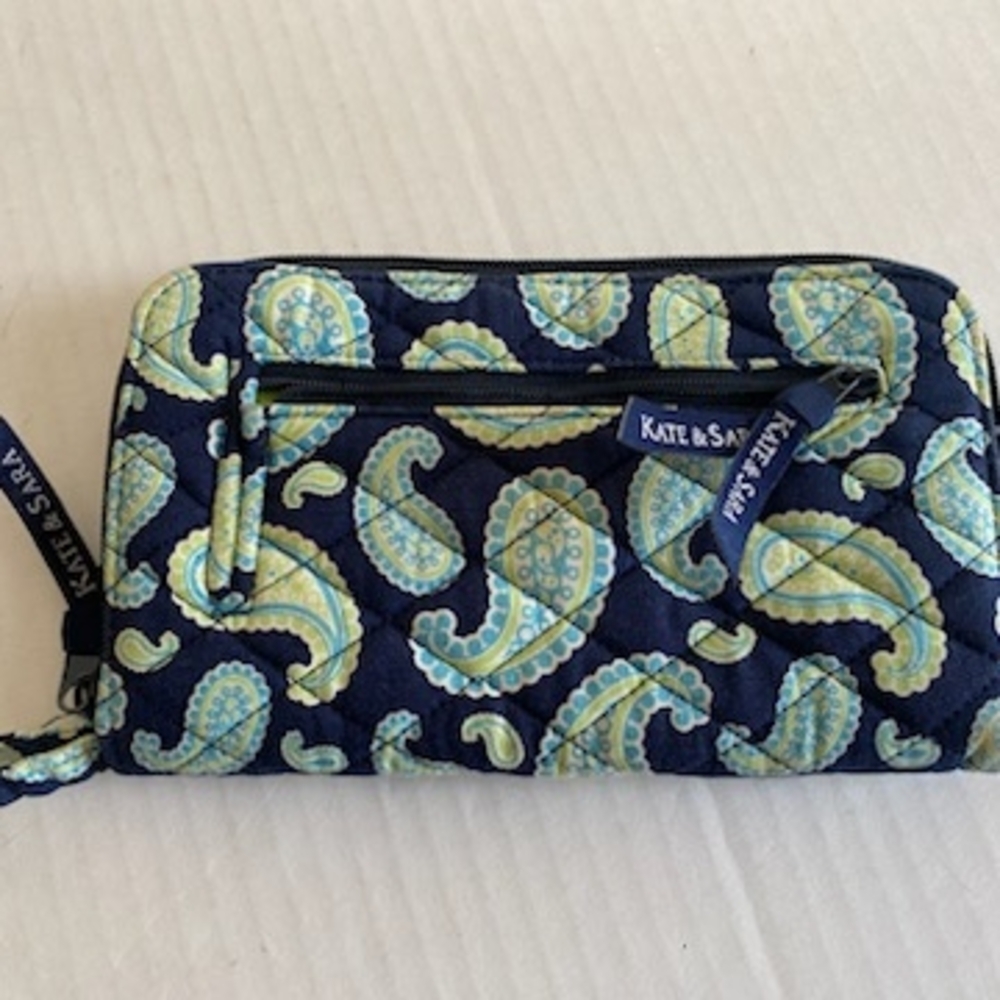 Kate & Sara Blue Paisley Wristlet